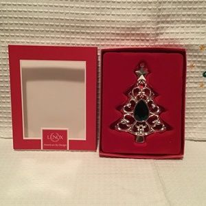 NWT Lenox Gemmed Tree Ornament - silver plated